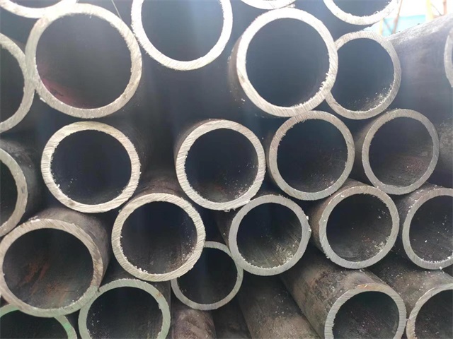 连云港10#结构用无缝钢管